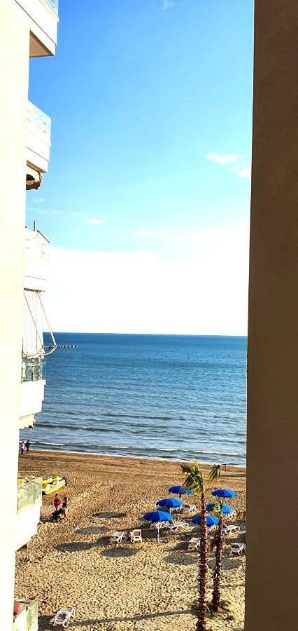 Sea & Sun Apartment Durrës Buitenkant foto