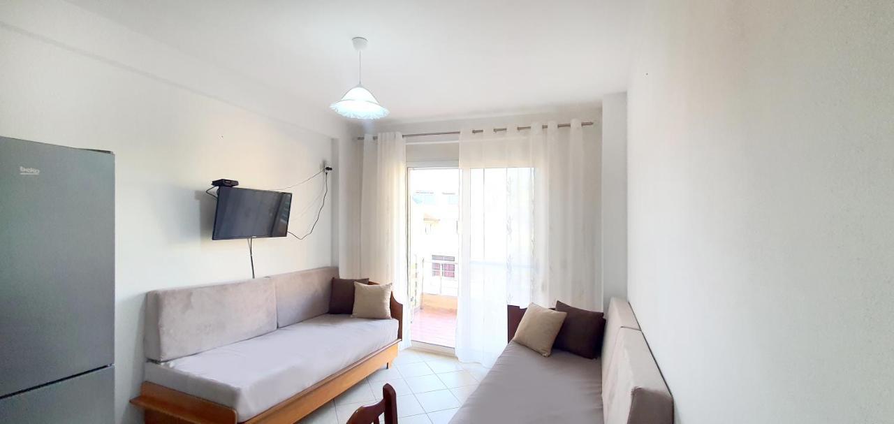 Sea & Sun Apartment Durrës Buitenkant foto